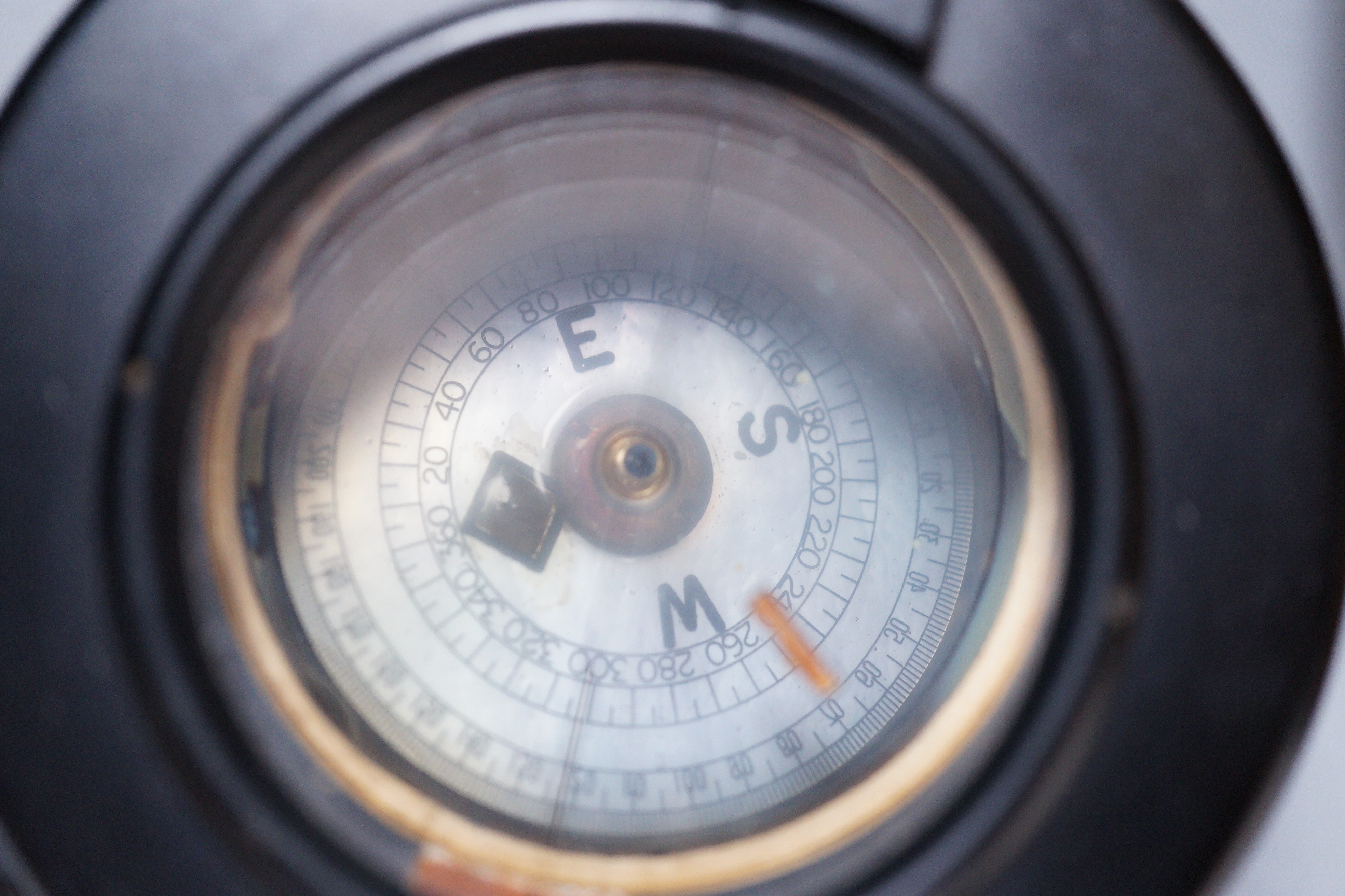 An E.R Watts and Son military compass, 1939 No 3233 MKIII in a leather case